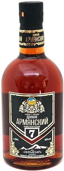 Коньяк Древне Армянский (Cognac Ancient Armenian) 7 лет 0,5л Крепость 40%