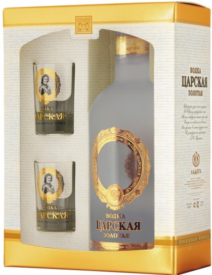 Водка Царская Золотая (Vodka Tsarskaja Gold) 0,7л крепость 40% в подарочной коробке со стопками