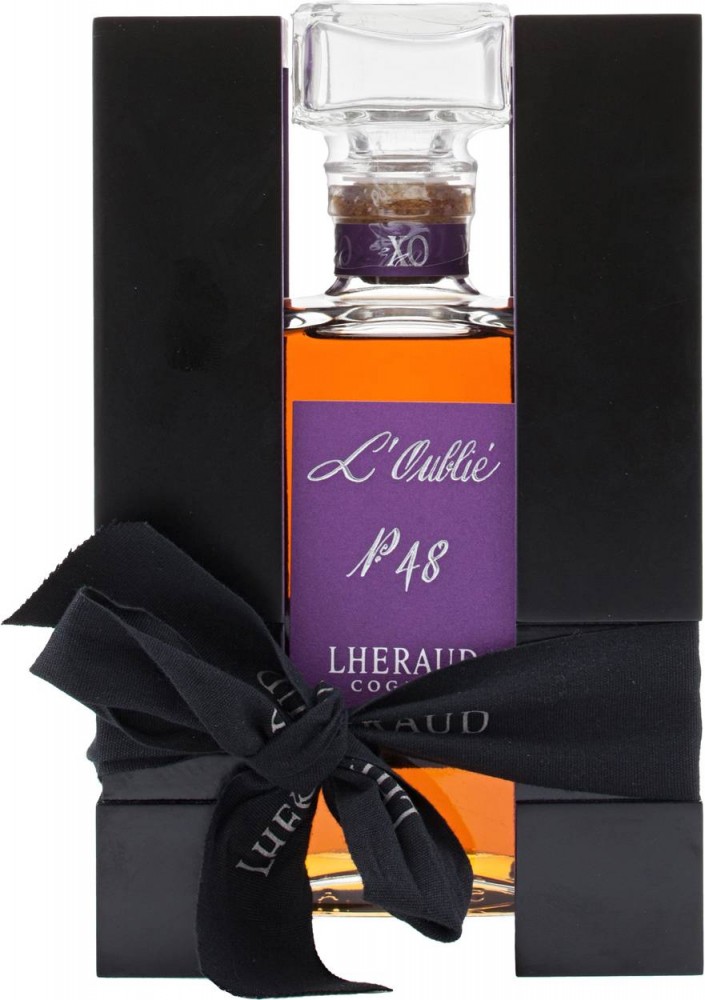 Коньяк Леро (Cognac Lheraud) XO 0,7л Крепость 40% в подарочной коробке