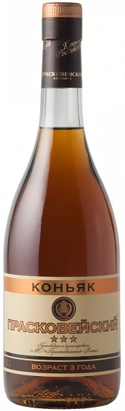 Коньяк Прасковейский Три Звездочки (Cognac Praskoveysky) 3 года 0,5л крепость 40% круглая бутылка