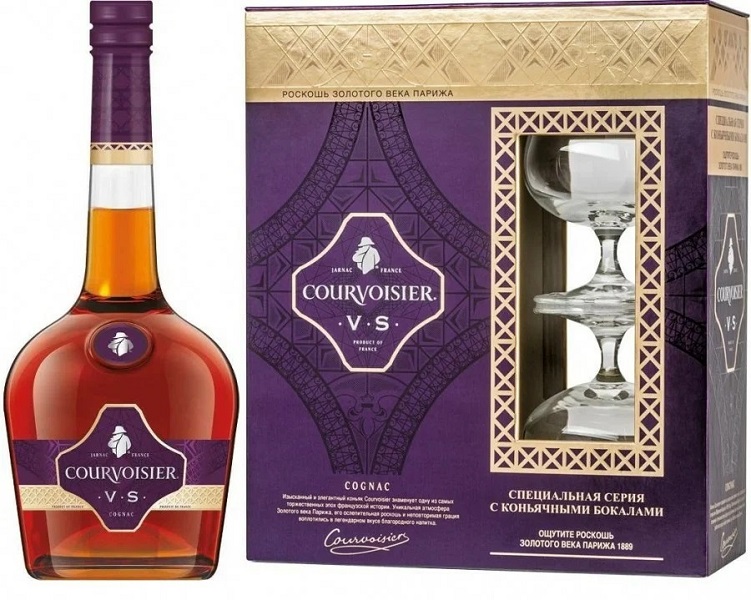 Коньяк Курвуазье (Cognac Courvoisier) VS 0,7л Крепость 40% в подарочной коробке с бокалами