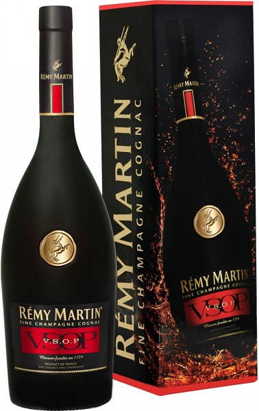 Коньяк Реми Мартин (Cognac Remy Martin) VSOP 0,5л Крепость 40% в подарочной коробке