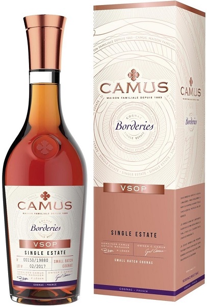 Коньяк Камю Бордери (Cognac Camus Borderies) VSOP 0,7л Крепость 40% в подарочной коробке