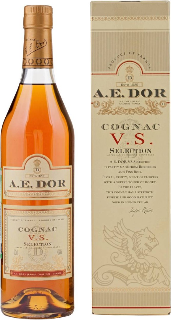 Коньяк А.Е.Дор Селекшн (Cognac A.E. Dor Selection) VS 0,7л Крепость 40% в подарочной коробке